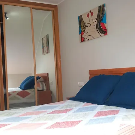 Cangas Alameda Apartment *